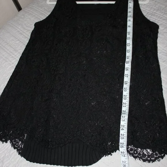 White House Black Market Black Lace sleeveless blouse - Picture 5 of 5